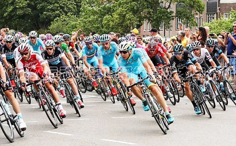 ：顶级运动赛事直播的高成本与分析